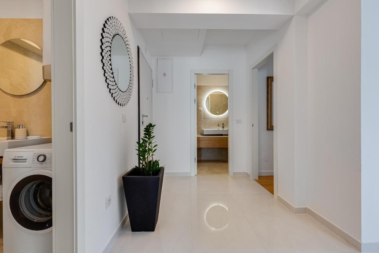 Diamond Two Bedroom Apartment Zadar Eksteriør billede